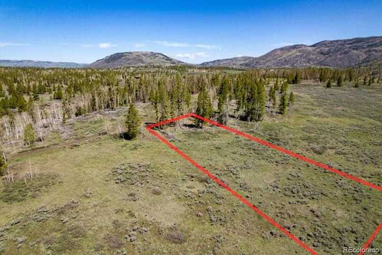 000 Whiffle Tree Trl Oak Creek, CO 80467