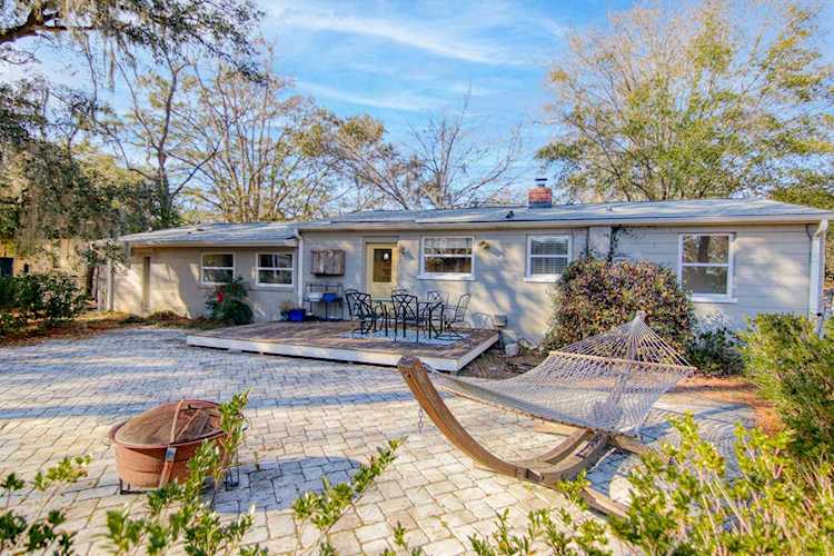 1743 Mchenry Ave Charleston, SC 29412