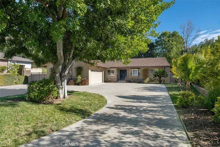 708 Braewood Dr Bradbury, CA 91008