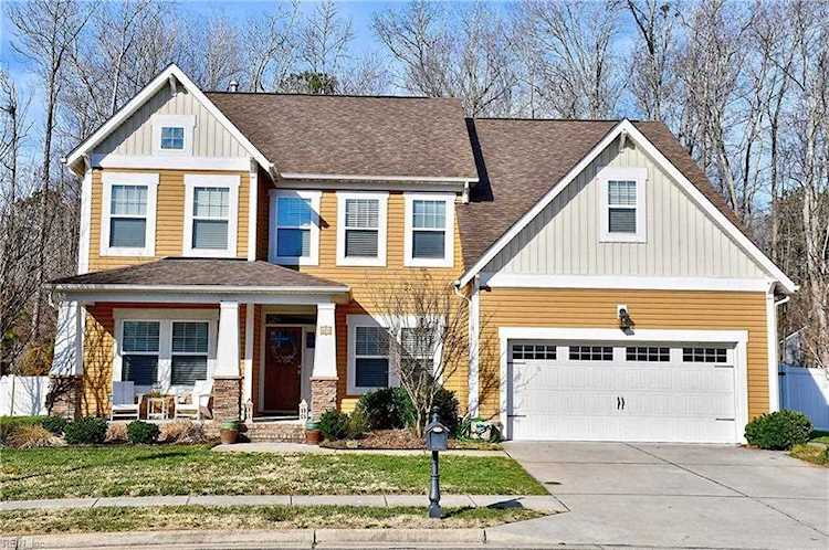 822 Jordan Crossing Rd Chesapeake, VA 23322