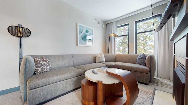 50 Hillside 246 Mammoth Lakes, CA 93546