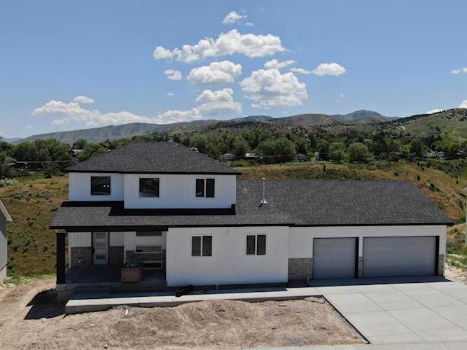 1403 Champlaine Pocatello, ID 83204