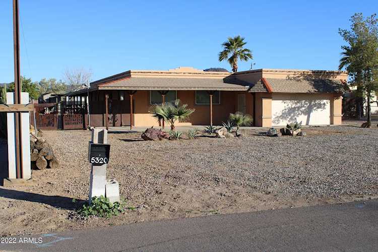 5320 W Wescott Drive Glendale, AZ 85308 | MLS 6511537 Photo 1