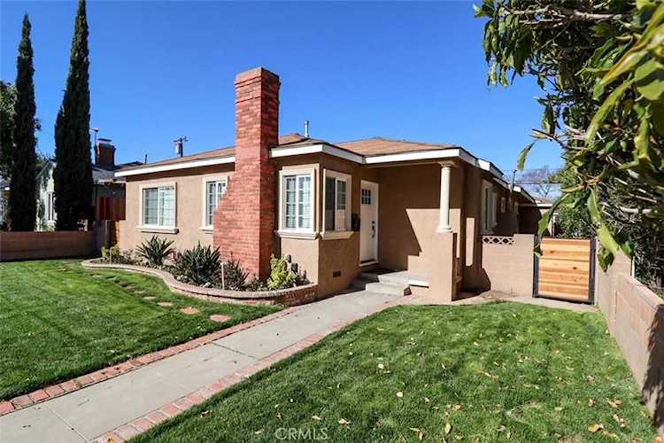 2417 Manhattan Beach Blvd Gardena, CA 90249