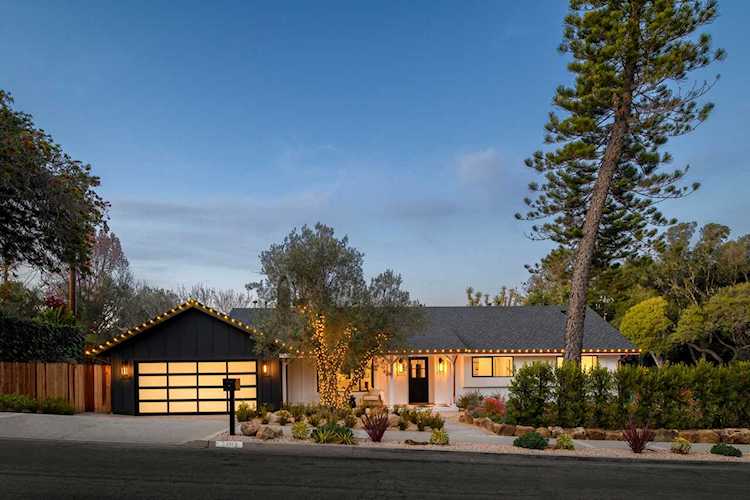 2402 Calle Montilla Santa Barbara, CA 93109