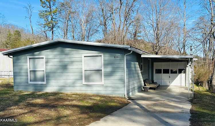 3551 Rothmoor Dr Knoxville, TN 37918