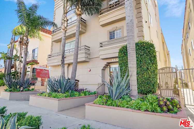 8646 W Olympic Blvd #302, Los Angeles, CA 90035 | RubyHome Photo 1