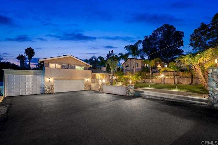 12138 Merrill Pl Lakeside, CA 92040