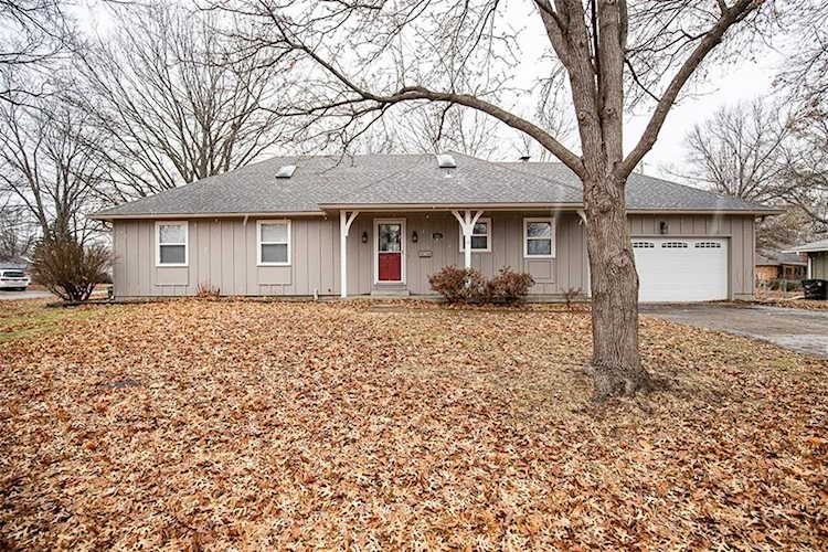 304 Berry Ave Belton, MO 64012 | MLS 2419191 Photo 1