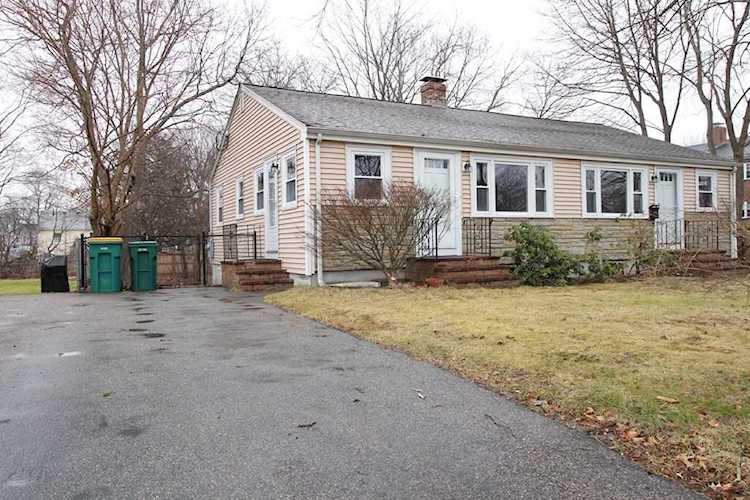 38 Cambridge Rd #38 Norwood, MA 02062