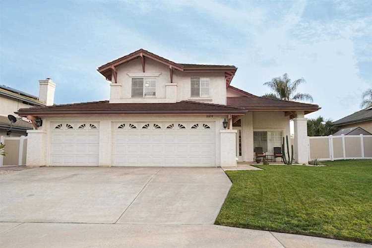 11255 Big Cone Dr Lakeside, CA 92040