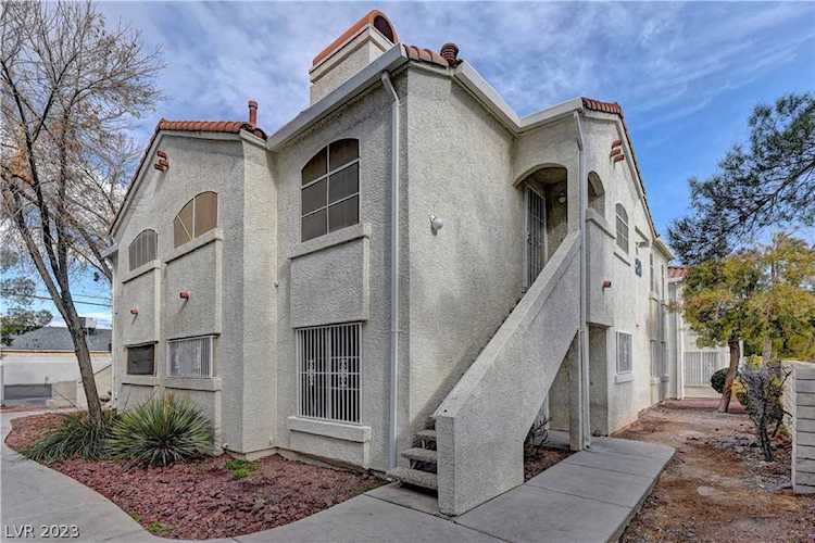 4320 W Lake Mead Blvd #101 Las Vegas, NV 89108