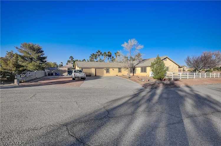 4845 N Juliano Rd Las Vegas, NV 89149