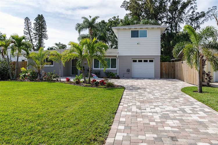 3700 Alabama Ave NE St. Petersburg, FL 33703
