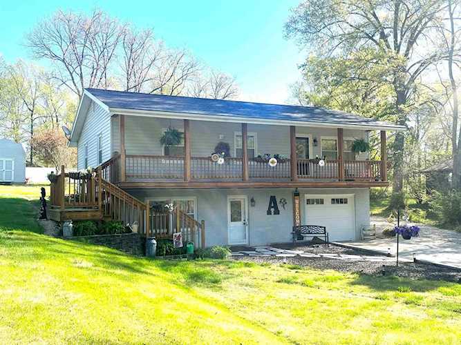 1107 S Silver Bell Terrace Santa Claus, IN 47579