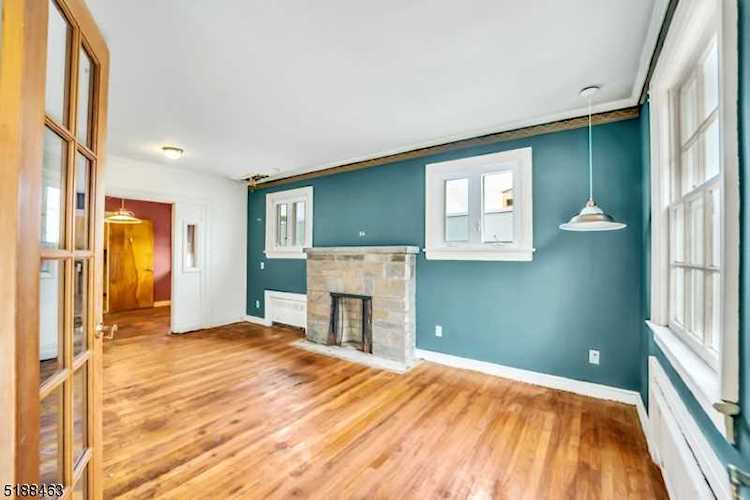 60 4Th St South Orange Village Twp., NJ 07079