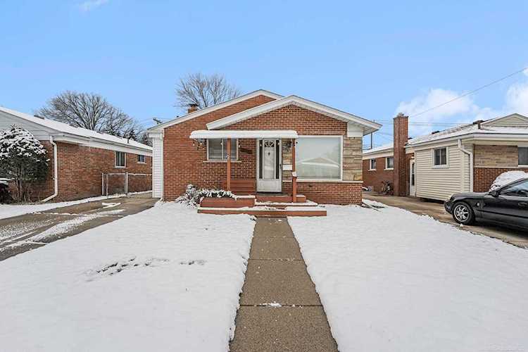 31727 Saint Margaret Saint Clair Shores, MI 48082