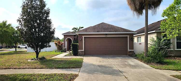 7116 Forest Mere Dr Riverview, FL 33578