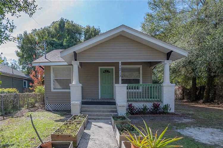 1213 E Chelsea St Tampa, FL 33603