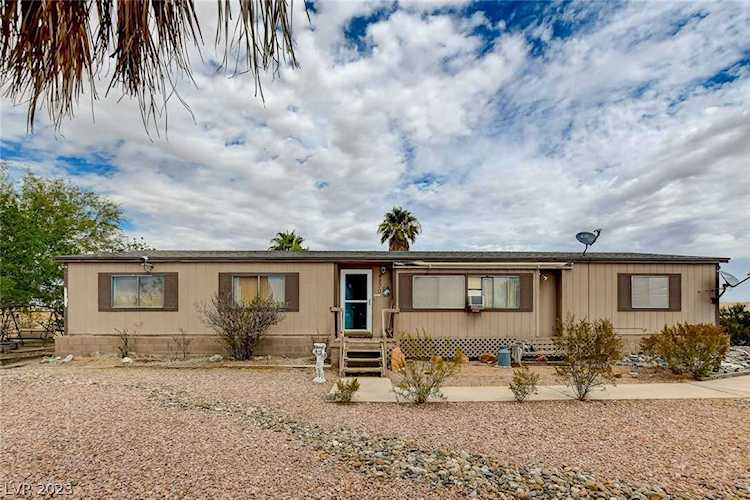 4270 Lyman St Logandale, NV 89021