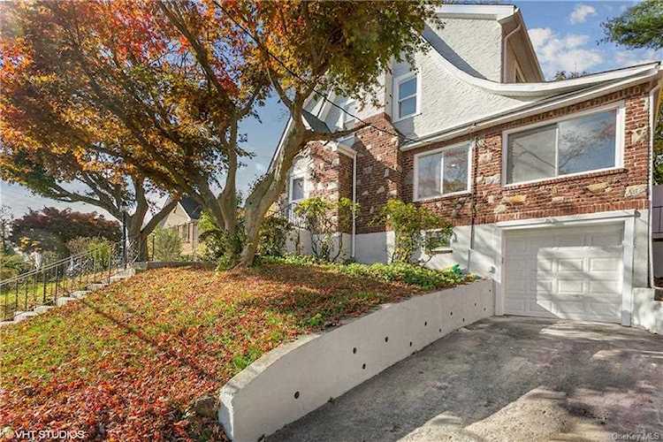 23 Broadview Avenue White Plains, NY 10607