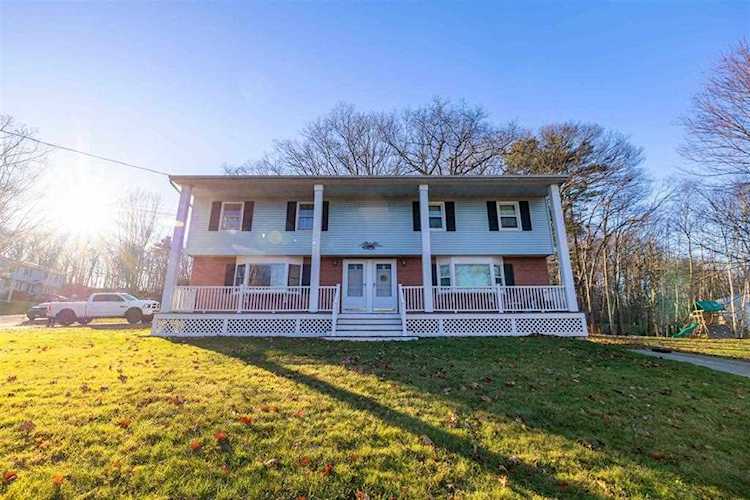 2 Middle Rd #A Plaistow, NH 03865