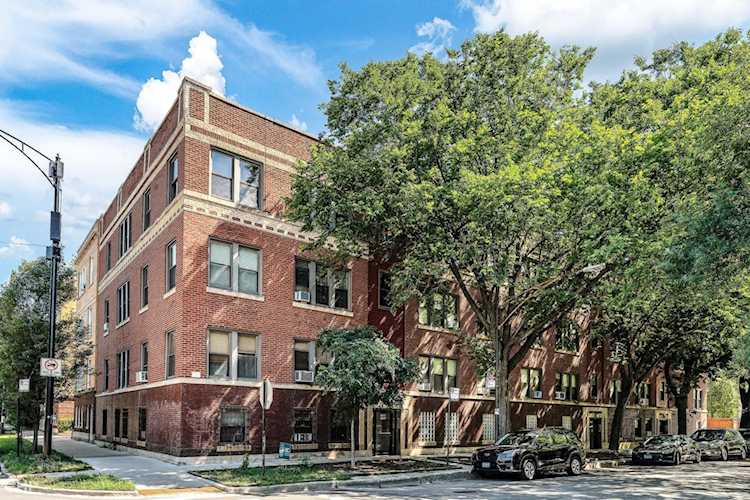 1524 W Belle Plaine Ave #3 Chicago, IL 60613