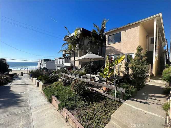 125 9th St Manhattan Beach, CA 90266
