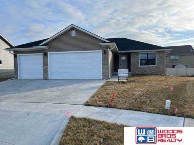 4111 W Marti Circle Lincoln, NE 68528