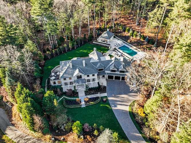 17 Bridle Path Weston, MA 02493