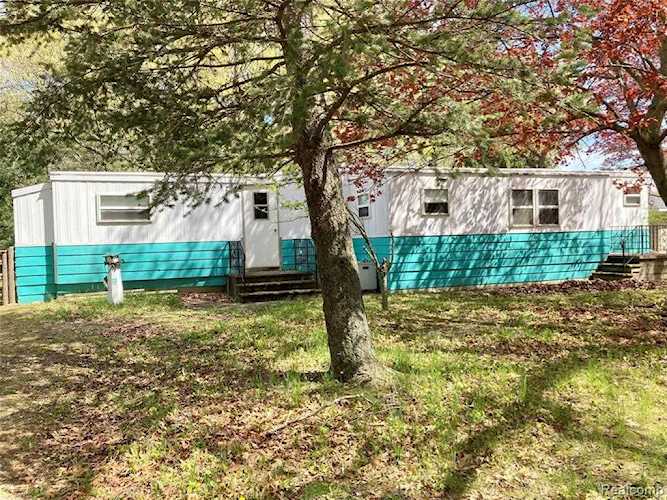 5750 Shady Lane Dr Caseville Twp, MI 48725