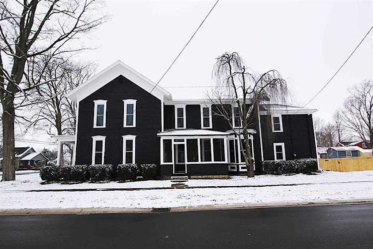 201 N Dean St Centreville Vlg, MI 49032