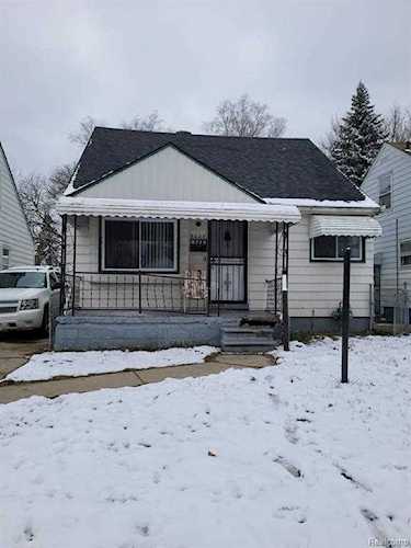 9225 Burt Rd Detroit, MI 48228