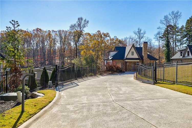 4180 Etcetera Lane Cumming, GA 30041