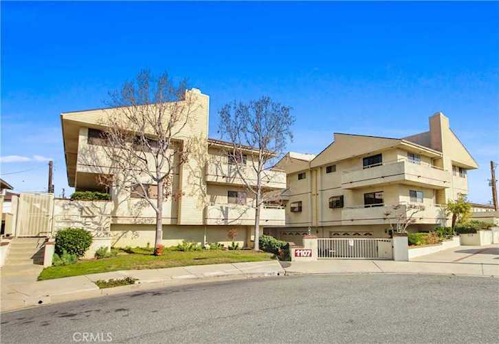 1107 W 158th St #2A Gardena, CA 90247