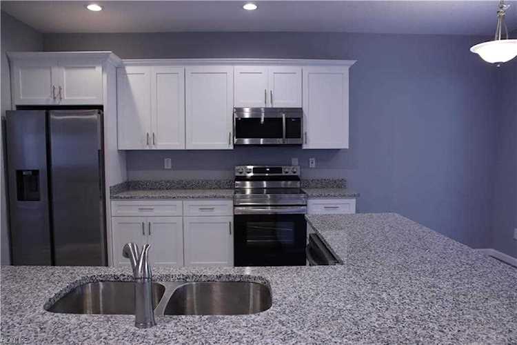 117 Rich Rd Yorktown, VA 23693