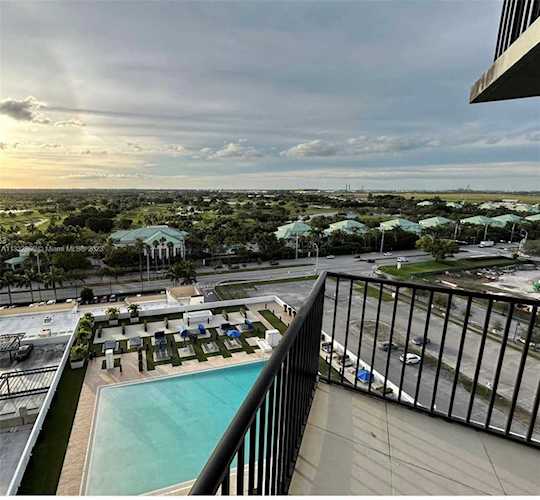 5300 Paseo Blvd #1210 Doral, FL 33166