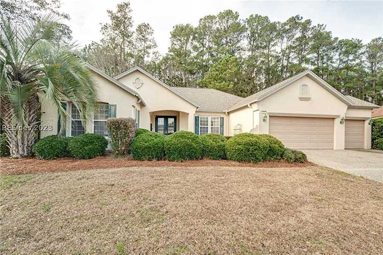 153 Hampton Circle Bluffton, SC 29909 | MLS 431394 Photo 1