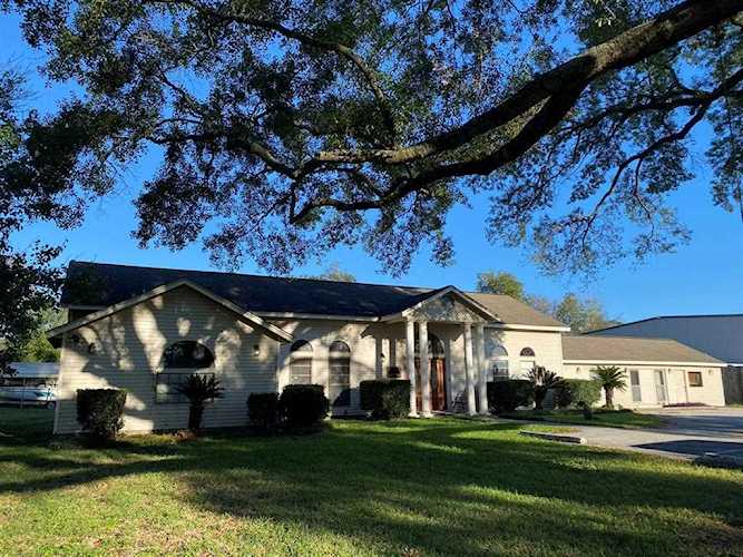4622 Mittlestedt Rd Houston, TX 77069