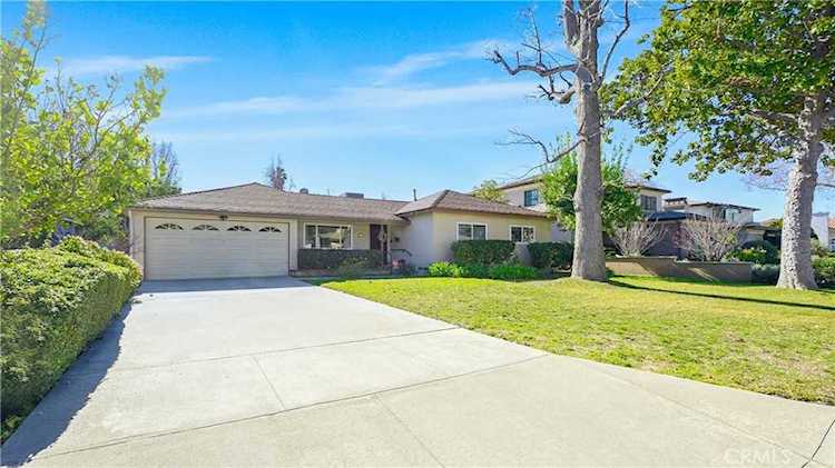 414 E Wistaria Ave Arcadia, CA 91006