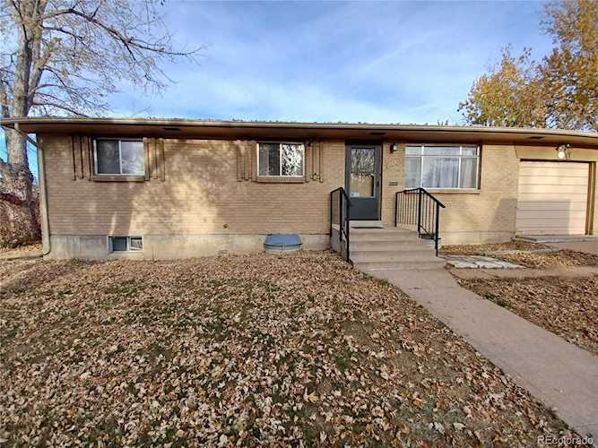 6647 S Arapahoe Dr Littleton, CO 80120