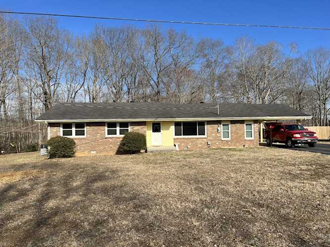 240 Beechwood Dr Manchester, TN 37355