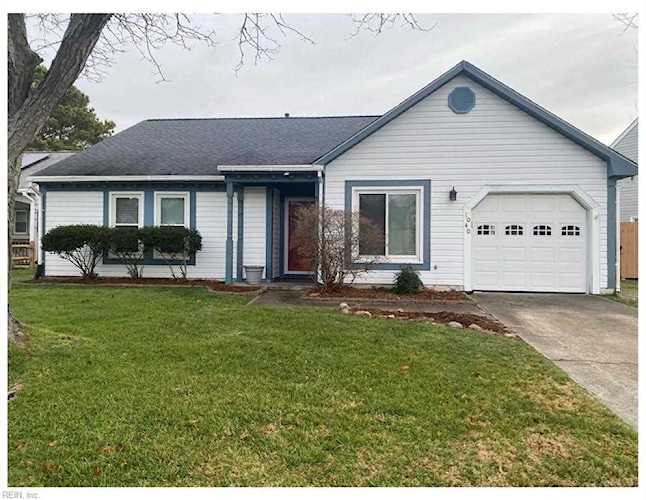 1040 Blairmore Dr Virginia Beach, VA 23454 home for sale, MLS#10471067 - Crescas Real Estate Photo 1