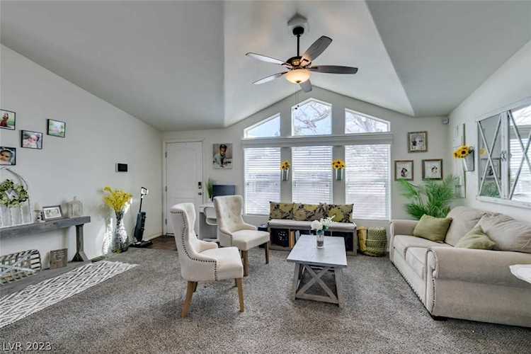 4893 E Twain Ave Las Vegas, NV 89121