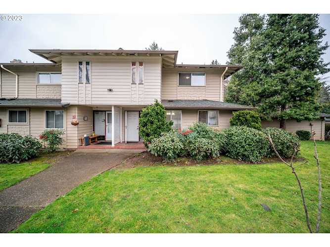 13600 NE 18th ST #28 Vancouver, WA 98684