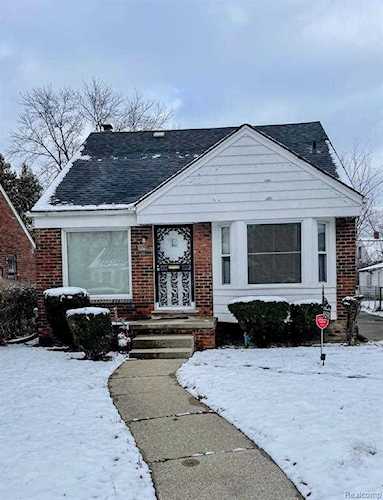 9590 Warwick St Detroit, MI 48228