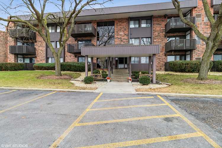 1504 Woodbridge Rd #2F Joliet, IL 60436