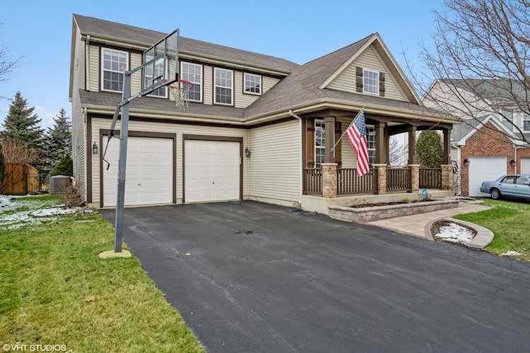 646 Shepherd Ln Geneva, IL 60134
