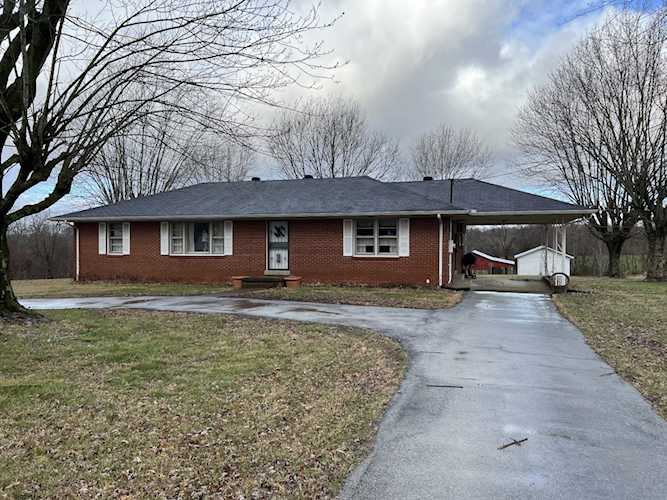 1265 Ervin Pace Rd Chapmansboro, TN 37035