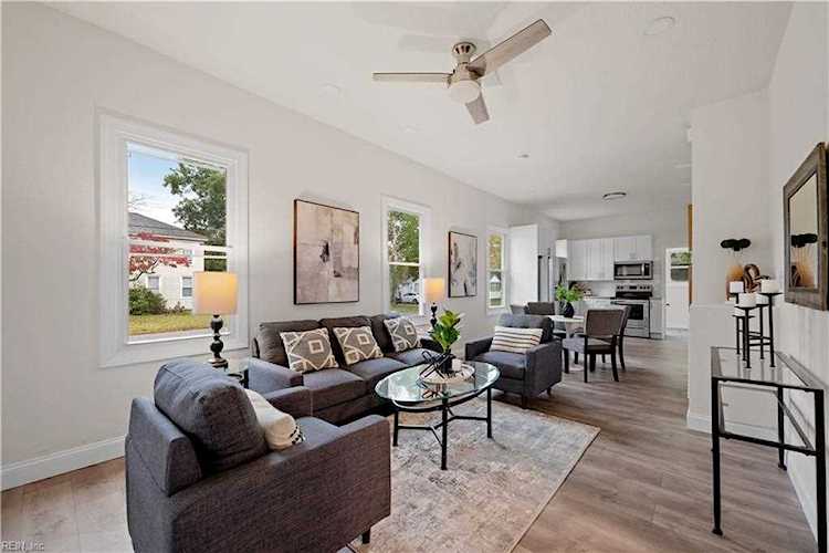 4320 South St Portsmouth, VA 23707